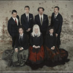 «Να ντύσουμε τους γυμνούς»: Ένα θρησκευτικό-υπαρξιακό μελόδραμα υπό μορφήν ιταλικής κωμωδίας