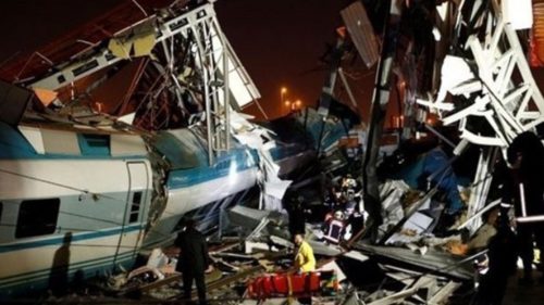 Τουρκία: Σιδηροδρομικό δυστύχημα με νεκρούς και τραυματίες