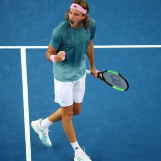 Καλός ο Τσιτσιπάς, αλλά αυτό το τένις πώς παίζεται;