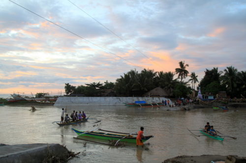 Φιλιππίνες: Ογδόντα πέντε οι νεκροί από τις κατολισθήσεις και τις πλημμύρες στη χώρα
