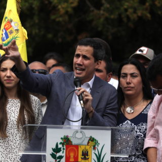 Ανατροπή Μαδούρο: Οι ΗΠΑ απειλούν να απαντήσουν «δυναμικά» σε βία κατά της αντιπολίτευσης