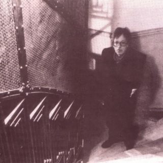 Έξω απ’ το παράθυρο μου, του Τάσου Δενέγρη