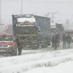 Αττική: Ποιοι δρόμοι παραμένουν κλειστοί λόγω της κακοκαιρίας – Άνοιξε η Αθηνών – Λαμίας