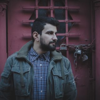 [Μόνο], του Δημήτρη Γλυφού