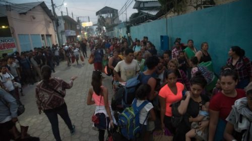 Ο Τραμπ απειλεί ξανά να διακόψει τη βοήθεια σε Ονδούρα, Γουατεμάλα και Ελ Σαλβαδόρ