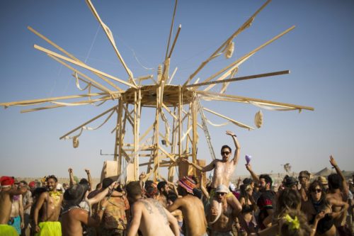 Πως το Instagram καταστρέφει την αντικαπιταλιστική κουλτούρα του Burning Man