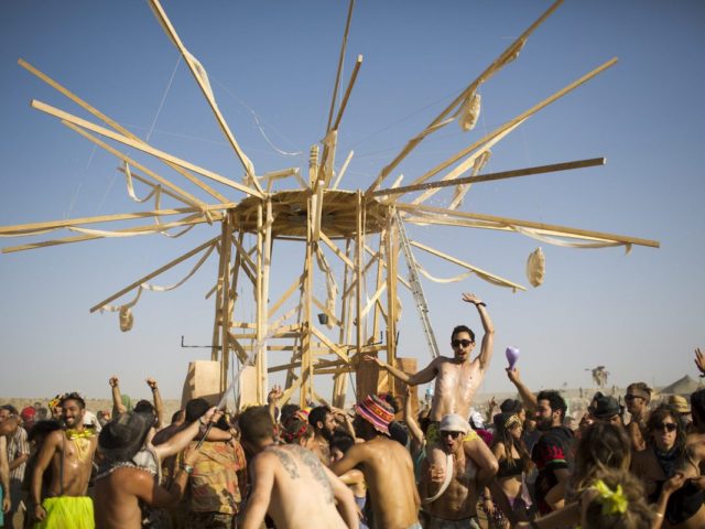 Πως το Instagram καταστρέφει την αντικαπιταλιστική κουλτούρα του Burning Man