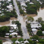 Οι πλημμύρες έφεραν κροκόδειλους στους δρόμους της Αυστραλίας