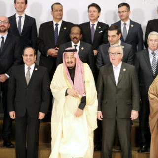 Σύνοδος ΕΕ – Αραβικού Συνδέσμου: Περιφερειακές συγκρούσεις και κοινές προκλήσεις στο επίκεντρο των συζητήσεων