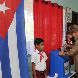 Κούβα: Επικυρώθηκε το νέο Σύνταγμα της χώρας