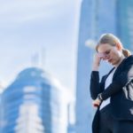 Οι συνθήκες ζωής και εργασίας αποτελούν αιτία του 60% των θανάτων που θα μπορούσαμε να προλάβουμε