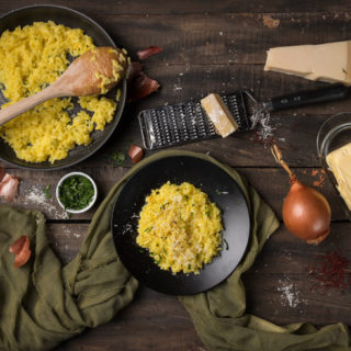 Το απόλυτο Ριζότο Μιλανέζε, όπως το φτιάχνουν οι Ιταλοί