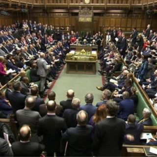 Brexit: Επτά βουλευτές παραιτούνται από το Εργατικό Κόμμα