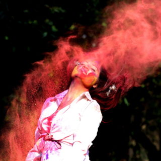 Το Φεστιβάλ Holi γιορτάζει το φως και τα χρώματα της Άνοιξης