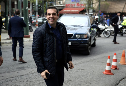 Αλέξης Τσίπρας:  «Καλώ όλους τους δημοκρατικούς πολίτες να πάρουν τον ΣΥΡΙΖΑ στα χέρια τους»