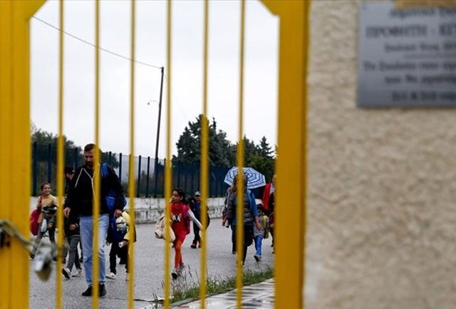 Σάμος: Συνεχίζεται η ξενοφοβική αποχή των μαθητών στο δημοτικό σχολείο