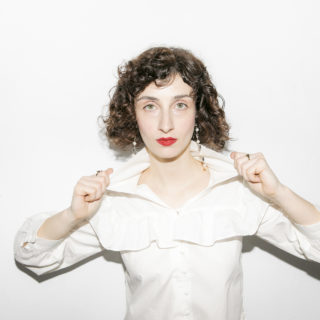 Η Έφη Γούση έχει αφήσει μια μετανάστευση στη μέση