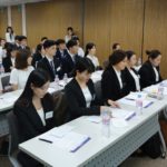 Νότια Κορέα: Καθηγήτρια πανεπιστημίου υποχρέωσε τους φοιτητές της να γράψουν την διπλωματική εργασία της κόρης της