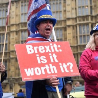 Brexit: Τα σενάρια για τις επόμενες ημέρες