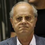 Σε λαϊκό προσκύνημα η σορός του Θανάση Γιαννακόπουλου