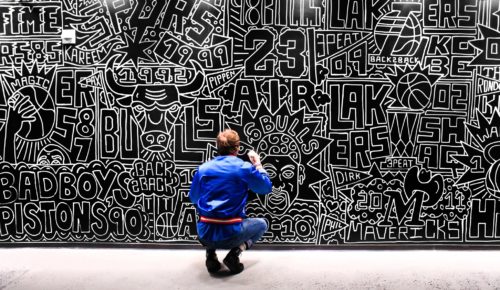 Οι 25 σπουδαιότερες ομάδες του NBA σε μια φανταστική τοιχογραφία