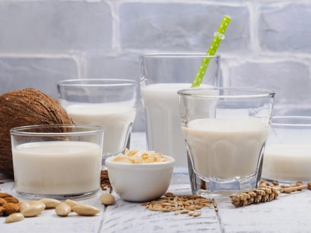 Φυτικό γάλα: ποιο να διαλέξεις και για ποια χρήση;