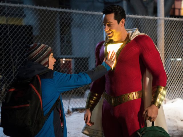 Με τo σπαρταριστό Shazam!, η DC επιτέλους εκδικείται (yes, we went there) την Marvel στη μεγάλη οθόνη