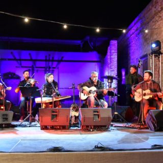 «Το ρεμπέτικο επιβιώνει μέσα από τους νέους δημιουργούς, είναι μπροστά μας μέχρι σήμερα»