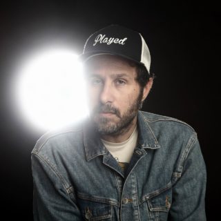 Sillyboy’s Ghost Relatives: Το Ανόητο Παιδί μεγάλωσε και πια κάνει παρέα με Φανταστικούς Συγγενείς