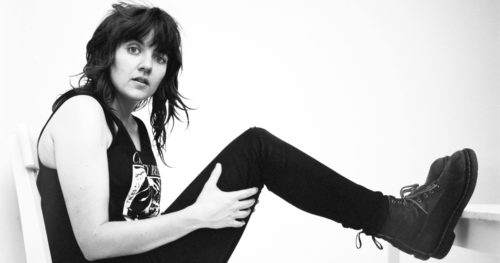 Οι ώρες εμφάνισης για τη συναυλία της Courtney Barnett