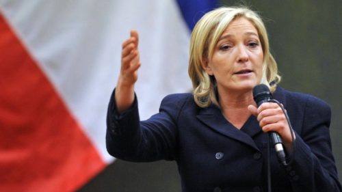 Πρώτη η Λε Πεν στη Γαλλία σύμφωνα με τα exit poll
