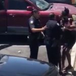 Κινητοποιήσεις στο Φοίνιξ μετά το περιστατικό χρήσης βίας εναντίον οικογένειας Αφροαμερικανών