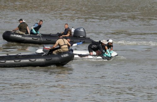 Άλλα δύο πτώματα ανασύρθηκαν από τον Δούναβη, 15 συνολικά τα θύματα από το μοιραίο ναυάγιο σκάφους αναψυχής