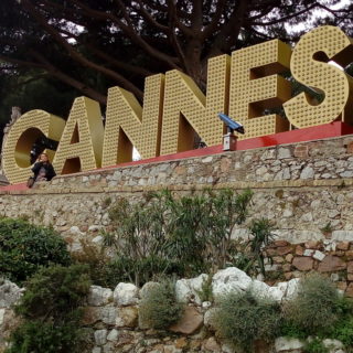 Κόκκινο χαλί, διάσημοι και μια πόλη καρτ-ποστάλ:  Πρώτη φορά στο Φεστιβάλ των Καννών…