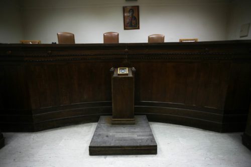 Την άμεση απόσυρση του Ποινικού Κώδικα ζητάει η Ένωση Εισαγγελέων Ελλάδος