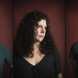 Low: Πώς ένα ανδρόγυνο από την παγωμένη Μινεσότα διατηρεί την πιο συνεπή indie μπάντα εδώ και 25 χρόνια…