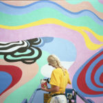 Η ψυχεδελική παλέτα της Gina Kiel