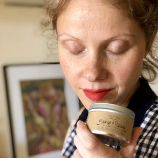 Τα κεριά που θα κάνουν το σπίτι σου να μυρίζει εξωτικό νησί