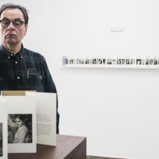 Gerhard Steidl: Ο καλύτερος εκδότης βιβλίων φωτογραφίας στον κόσμο μιλά για τη σχέση ανάμεσα στις φωτογραφίες και τη γραφή
