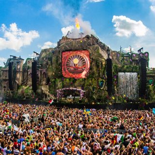 Οδηγός Επιβίωσης για το Πρωτοεμφανιζόμενο Unite with Tomorrowland