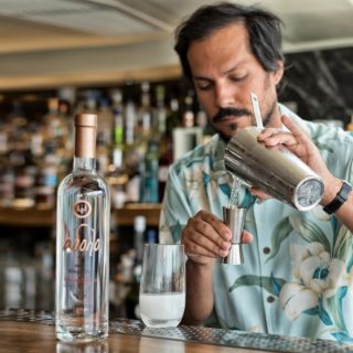 Ελληνικά Αποστάγματα: Ο Θοδωρής Πύριλλος μας ξεναγεί στον κόσμο τους με το «Local Spirit Project»