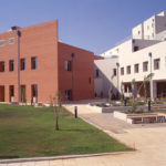 Διέφυγε τον κίνδυνο η γυναίκα που δέχθηκε επίθεση με τσεκούρι από τον σύζυγό της