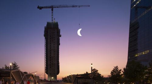 Ένα δεύτερο φεγγάρι στον ουρανό της Μαδρίτης