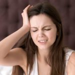 Η υπερβολική κατανάλωση καφέ μπορεί να προκαλέσει πονοκεφάλους