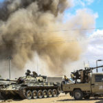 Τουλάχιστον 43 νεκροί από αεροπορική επιδρομή σε πόλη στο νότιο τμήμα της Λιβύης