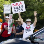 ΗΠΑ: “Εγχώρια τρομοκρατική οργάνωση”, χαρακτήρισαν το ισχυρό λόμπι υπέρ της οπλοκατοχής, οι αρχές του Σαν Φρανσίσκο