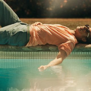 O Brad Pitt φωτογραφήθηκε για το GQ και το ίντερνετ παραληρεί