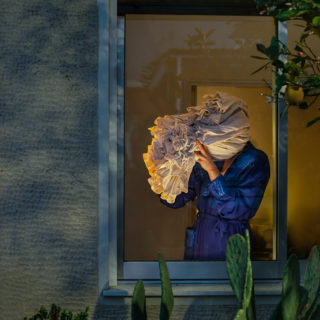 Πύθωνος 36: Ένα σουρεαλιστικό solo διαπραγμάτευσης της ύπαρξης.