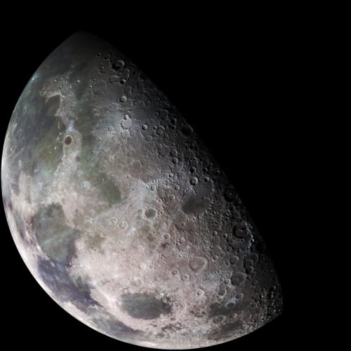Διάστημα: Ένα παράξενο, γυαλιστερό ζελέ βρέθηκε στη “σκοτεινή” πλευρά της Σελήνης