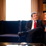 Μιχάλης Χρυσοχοΐδης: «Σήμερα το βράδυ θα πάω να δω με τον 15χρονο γιο μου το Joker»